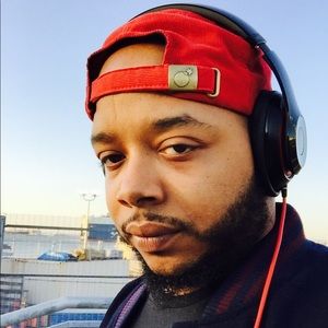 Meet your Posher, Alex